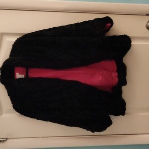 Holiday fashion!  Fully lined faux fur jacket by Chico's size 3